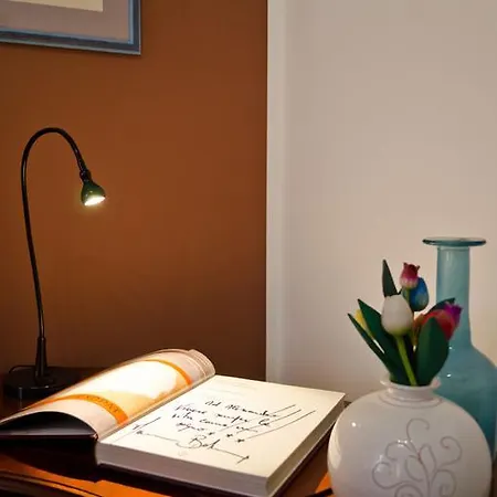 Bed & Breakfast Trilussa 25